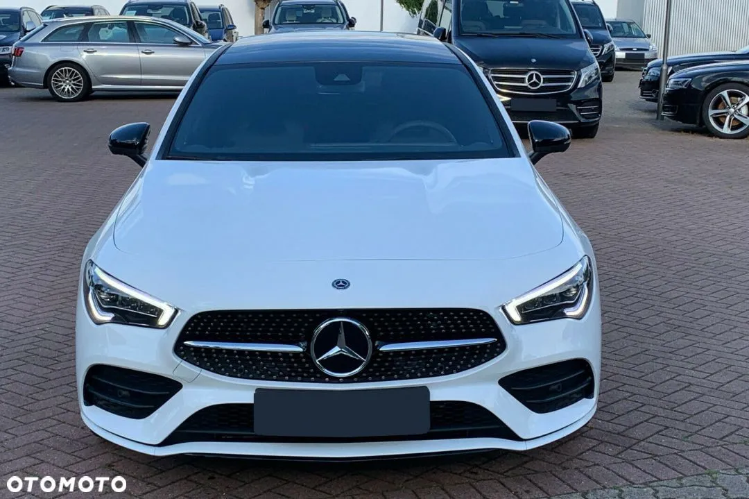 Mercedes-Benz CLA 200 Image 3